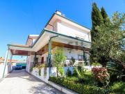 Prestigiosa casa de 224 m² à venda Maia, Porto