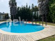 Prestigiosa casa de 244 m² para alugar Bairro de Santa...