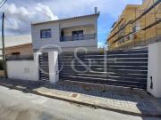 Prestigiosa casa de 265 m² à venda Foros da Amora,...