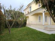 Prestigiosa casa de 360 m² à venda Belverde, Seixal, Setúbal