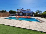 Prestigiosa casa de 526 m² à venda Vale de Silveira,...