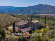 Prestigiosa casa di 438 mq in vendita Umbertide, Italia