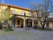 Prestigiosa casa di 884 mq in vendita Via Lecco, 62,...