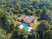 Prestigiosa villa di 1000 mq in vendita Arcore, Italia