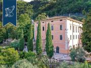 Prestigiosa villa di 1000 mq in vendita Esperia, Lazio