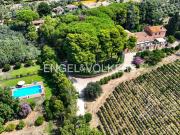 Prestigiosa villa di 1037 mq in vendita Via Monte Giove...
