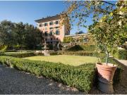 Prestigiosa villa di 1099 mq in affitto Arezzo, Italia