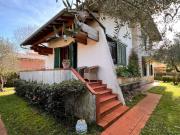 Prestigiosa villa di 143 mq in vendita Via Trieste, 142,...