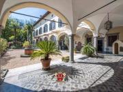 Prestigiosa villa di 1580 mq in vendita, Tavernola...