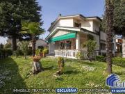 Prestigiosa villa di 165 mq in vendita via XXV Aprile,...