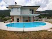 Prestigiosa villa di 180 mq in affitto, via Dosso del...