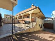 Prestigiosa villa di 188 mq in vendita Via elio...