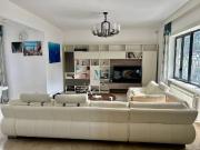 Prestigiosa villa di 191 mq in vendita Via Silvio...