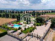 Prestigiosa villa di 2000 mq in vendita, Montepulciano,...