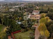 Prestigiosa villa di 205 mq in vendita, Via di...