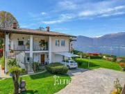 Prestigiosa villa di 220 mq in vendita, Via Privata...