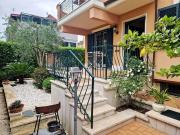 Prestigiosa villa di 220 mq in vendita Viale 1 Maggio,...