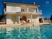 Prestigiosa villa di 225 mq in vendita Via degli Olmi,...