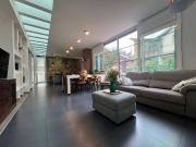 Prestigiosa villa di 233 mq in vendita Via dei Pioppi,...