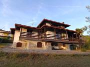 Prestigiosa villa di 237 mq in vendita Via degli Alpini,...