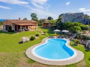 Prestigiosa villa di 240 mq in vendita, loc. Micaloni...