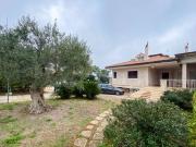 Prestigiosa villa di 240 mq in vendita Via Gioia del...