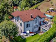 Prestigiosa villa di 250 mq in vendita Argegno, Lombardia