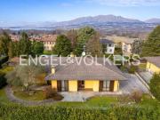 Prestigiosa villa di 264 mq in vendita Via Pietro...