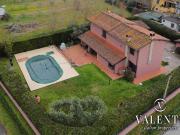 Villa in vendita Via San Giuseppe, Montecarlo, Lucca,...