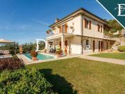 Prestigiosa villa in vendita Via Cerro Grosso, 20,...