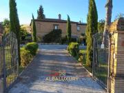 Prestigiosa villa di 300 mq in vendita, Buonconvento,...