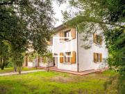 Prestigiosa villa di 300 mq in vendita Cavaliera, 7,...