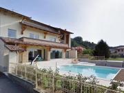 Prestigiosa villa di 305 mq in vendita, via fontana del...
