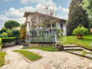 Prestigiosa villa di 310 mq in vendita Via Adige, 18,...