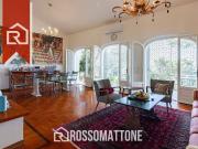 Prestigiosa villa di 320 mq in vendita Via Margherita...