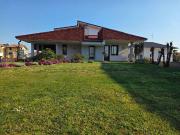 Prestigiosa villa di 329 mq in vendita Uboldo, Italia