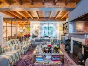 Prestigiosa villa di 330 mq in vendita Via Carlo...