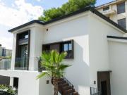 Prestigiosa villa di 332 mq in vendita Viale Antonio...