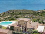 Prestigiosa villa di 350 mq in affitto Porto Cervo, Italia