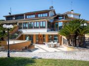 Prestigiosa villa di 350 mq in vendita Via Licofrone,...