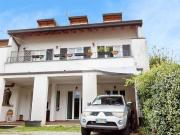 Prestigiosa villa di 360 mq in vendita, Via Nino Bixio,...