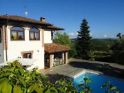 Prestigiosa villa di 374 mq in vendita Via Acqui,...