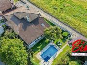 Prestigiosa villa di 380 mq in vendita, via borsellino e...