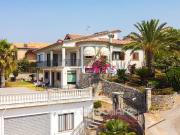 Prestigiosa villa di 390 mq in vendita, Via Giuseppe...