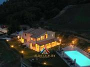 Prestigiosa villa di 400 mq in vendita Cupra Marittima,...