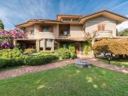 Prestigiosa villa di 400 mq in vendita, via balduini,...