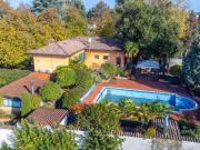 Prestigiosa villa di 400 mq in vendita, Via Deledda,...
