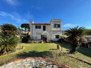 Prestigiosa villa di 416 mq in vendita, Via Giuseppe...