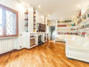 Prestigiosa villa di 420 mq in vendita, Via Emilio...