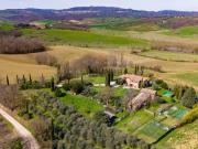 Prestigiosa villa di 450 mq in vendita, via dei...